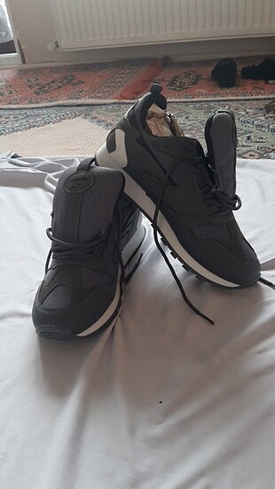 Reebok spor ayakkabı 