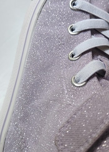 30 Beden H&M Mor simli Kız Çocuk converse tarzı ayakkabi