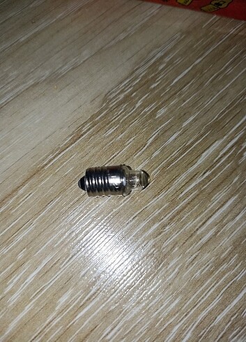 Diğer El feneri ampül 2.2 volt 0.25 Amper