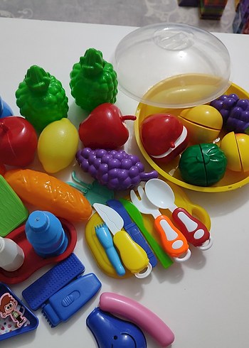 Renkli Plastik Oyuncak Mutfak Seti ve Meyveler - Görsel 2
