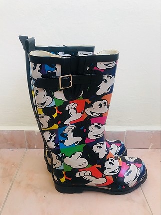 Mickey mouse yağmur çizmesi