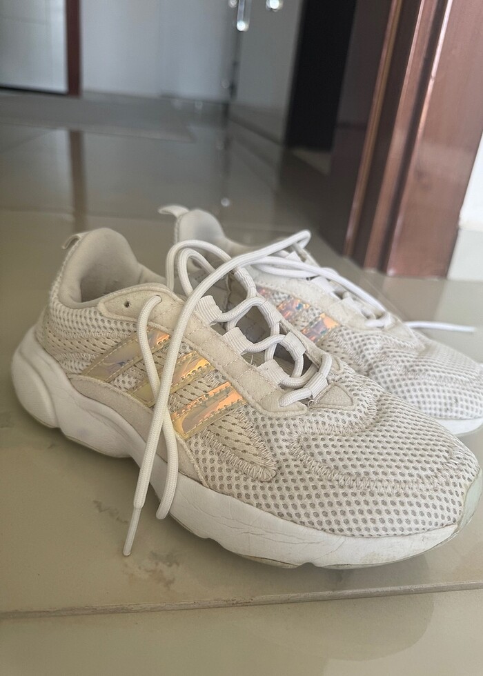 Adidas kadın ayakkabı - Görsel 2