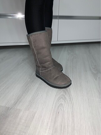 Yeni temiz ugg