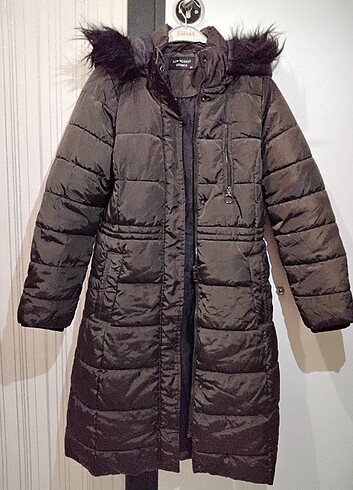 LCW MODEST ŞİŞME UZUN MONT 38 beden