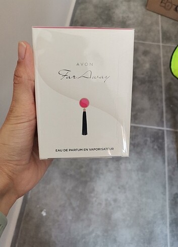 2li Avon Far Away Kadın Parfüm 50 ml 