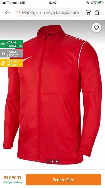 Nike yağmurluk