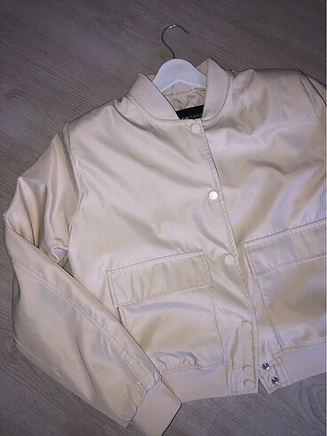 LC Waikiki Bomber ceket