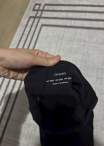 OYSHO Siyah Baskılı Kadın Tayt - Görsel 2