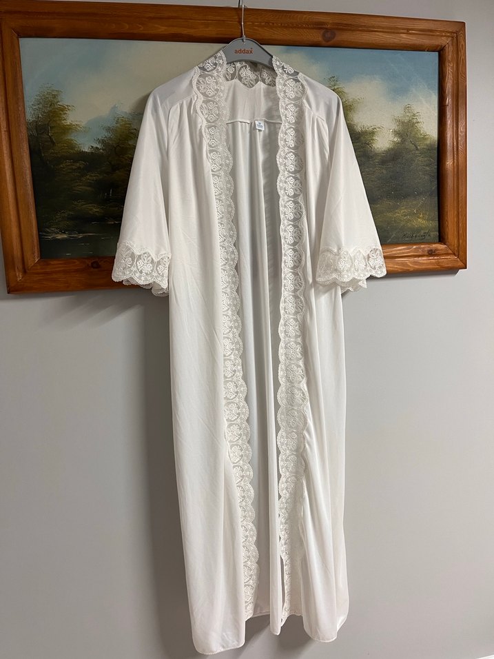 Uzun Beyaz Bohem Nakışlı Kadın Sabahlık kısa ve uzun gecelik - Görsel 4