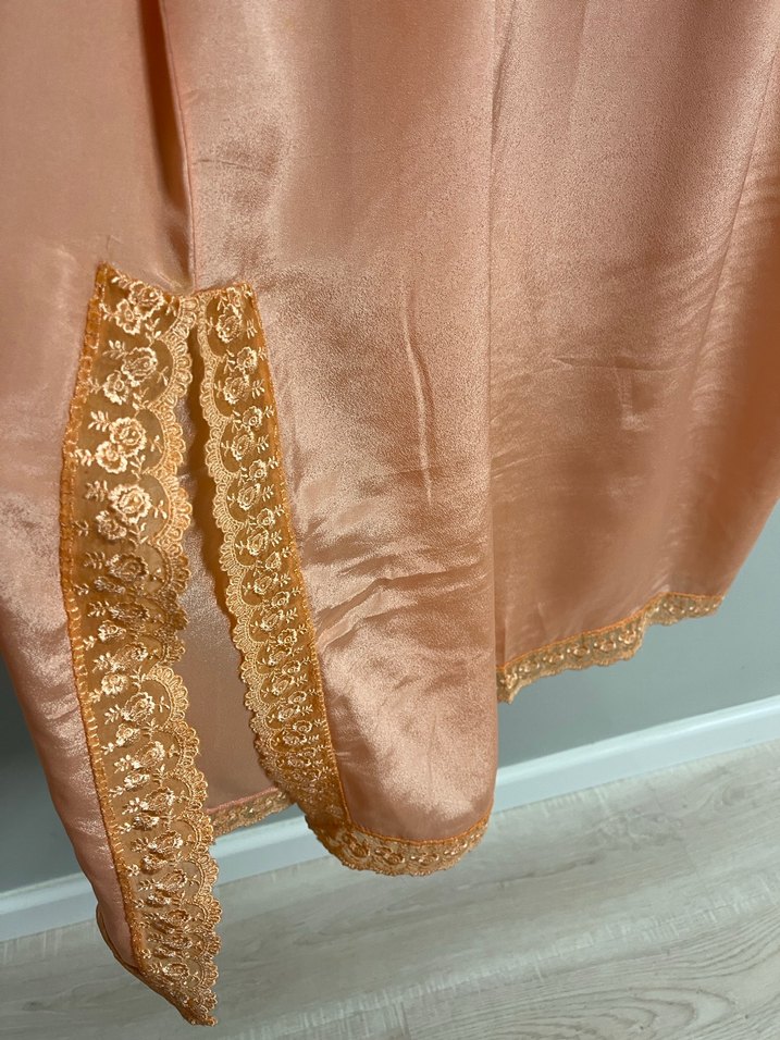 Pembe Nakışlı Bohem Uzun Askılı Gecelik ve sabahlık - Görsel 4