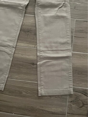 32 Beden Çok iyi ço güzel kot pantolon 32 beden pull and bear ürünüdür 2