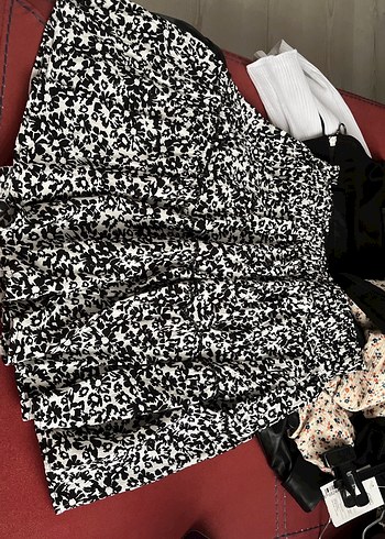 Desenli Siyah Mini Kadın Elbise - Görsel 2