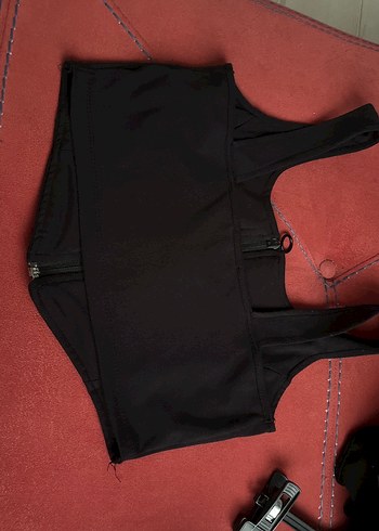 Siyah V Yaka Fermuarlı Mini Büstiyer - Görsel 2