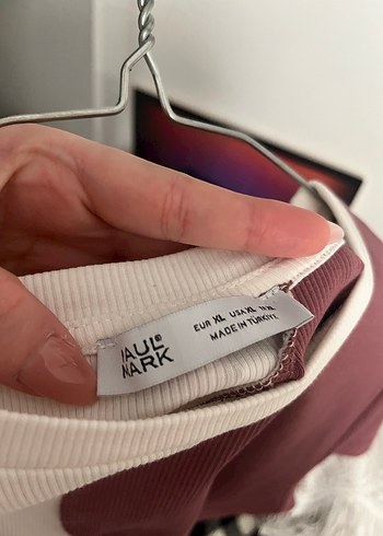 Beyaz ve Kahverengi Kısa Kollu Kadın Tişört - Görsel 3