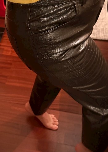 Deri Siyah Yılan Desenli Kemerli Pantolon - Görsel 16