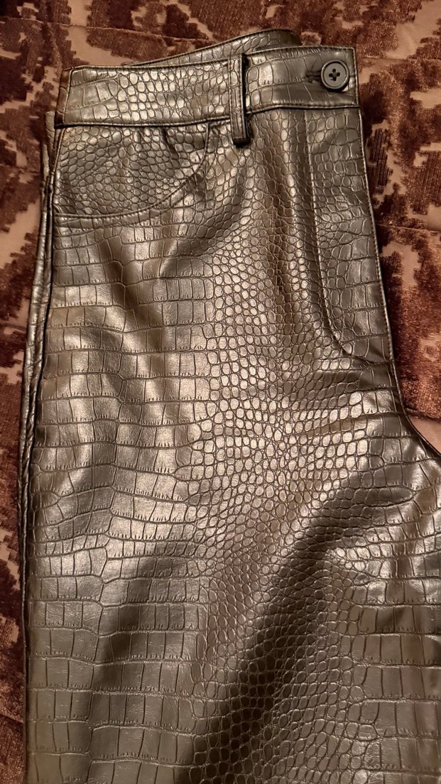 Deri Siyah Yılan Desenli Kemerli Pantolon - Görsel 3