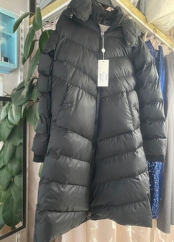 40 Beden siyah Renk Sıfır Mont