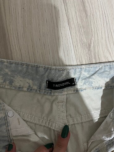 Trendyol & Milla Desenli jean