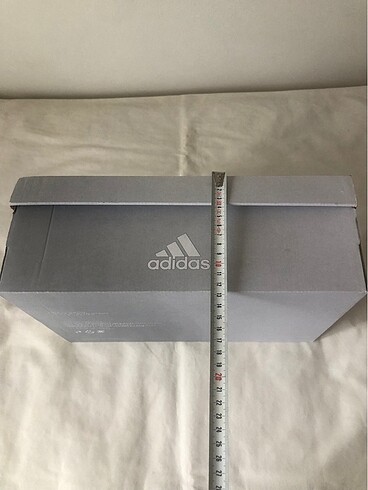 ADİDAS BOŞ AYAKKABI KUTUSU - Görsel 4