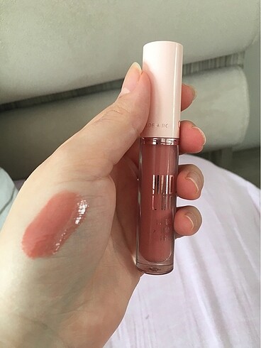 Golden rose lipgloss