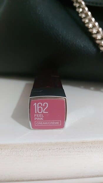 Maybelline 162 numara feel pink