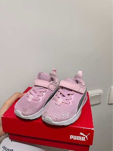Puma Spor ayakkabı