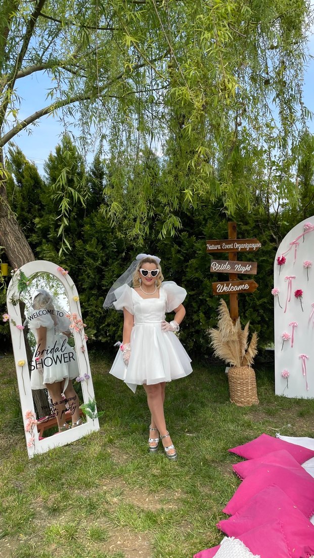 Beyaz Mini Straplez Bohem Gelinlik - Görsel 5