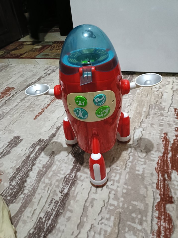 imaginarium marka Renkli Kırmızı Roket Figürü ve Astronot - Görsel 5