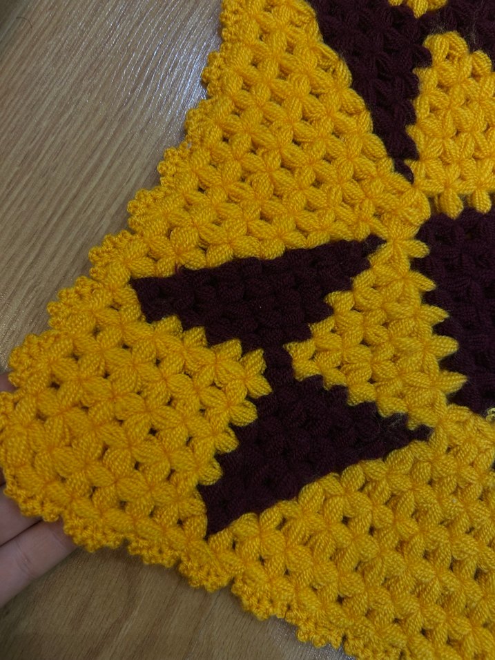 Kahverengi Örgü Banyo Lifi - Görsel 2