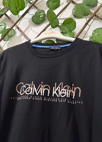 Calvin Klein l