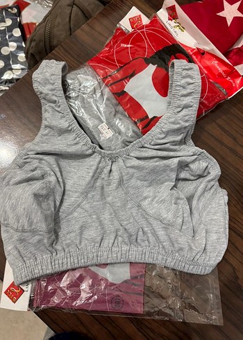 Gri Atlet - Görsel 2