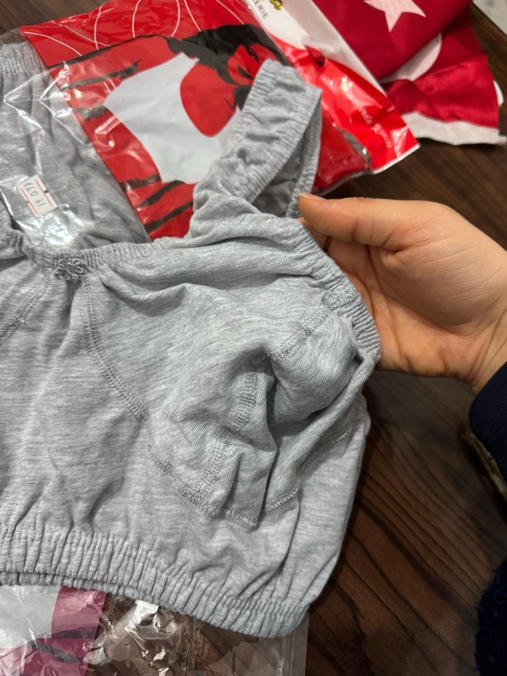 Gri Atlet - Görsel 3