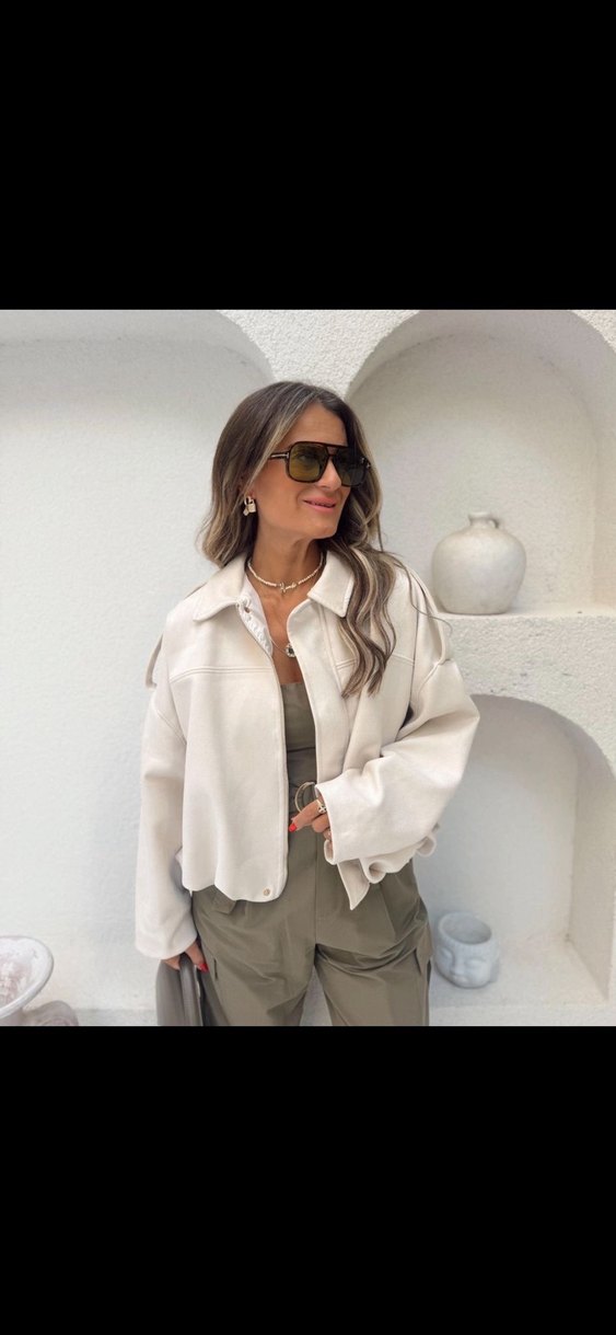 Bej Süet Düğmeli Uzun Kollu Kadın Ceket - Görsel 2