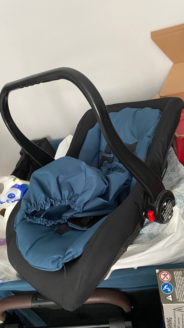 Mavi ve Gri Bebek Araç Koltuğu - Görsel 3