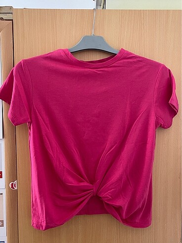 Pembe Belden Bağlamalı Tshirt