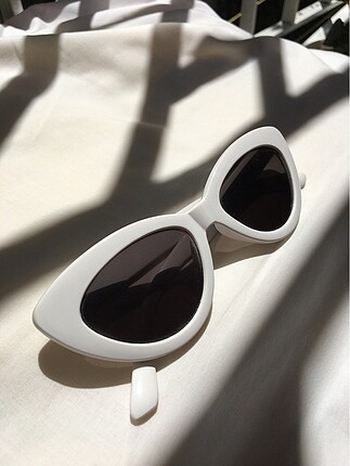 H&M Beyaz Cat eye model Vintage Tarz Gözlük