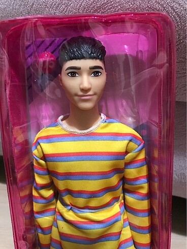 Ken erkek bebek barbie