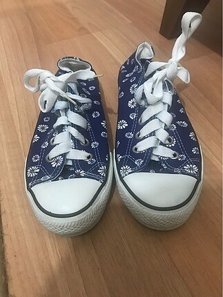 Converse Converse