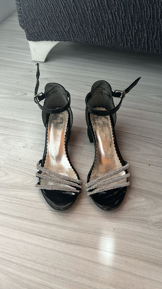 Klasik Siyah Yılan Desenli Topuklu Kadın Ayakkabı - Görsel 2