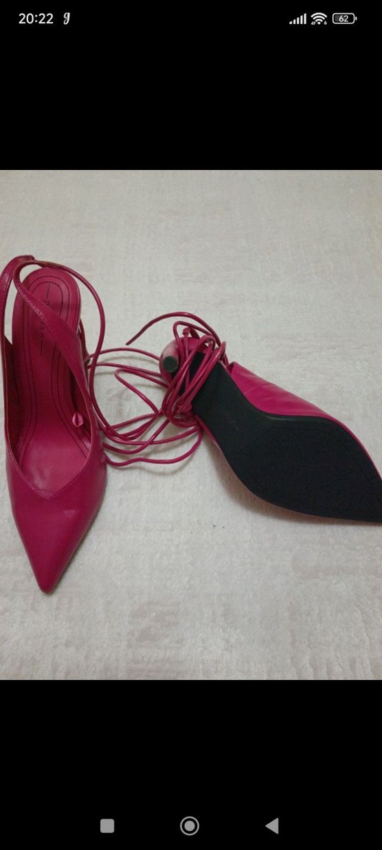 TOPUKLU AYAKKABI - Görsel 3