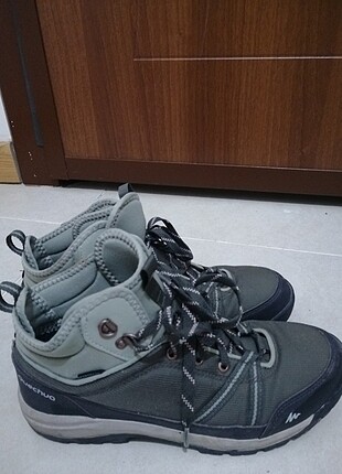 Decathlon quechua kadın bot