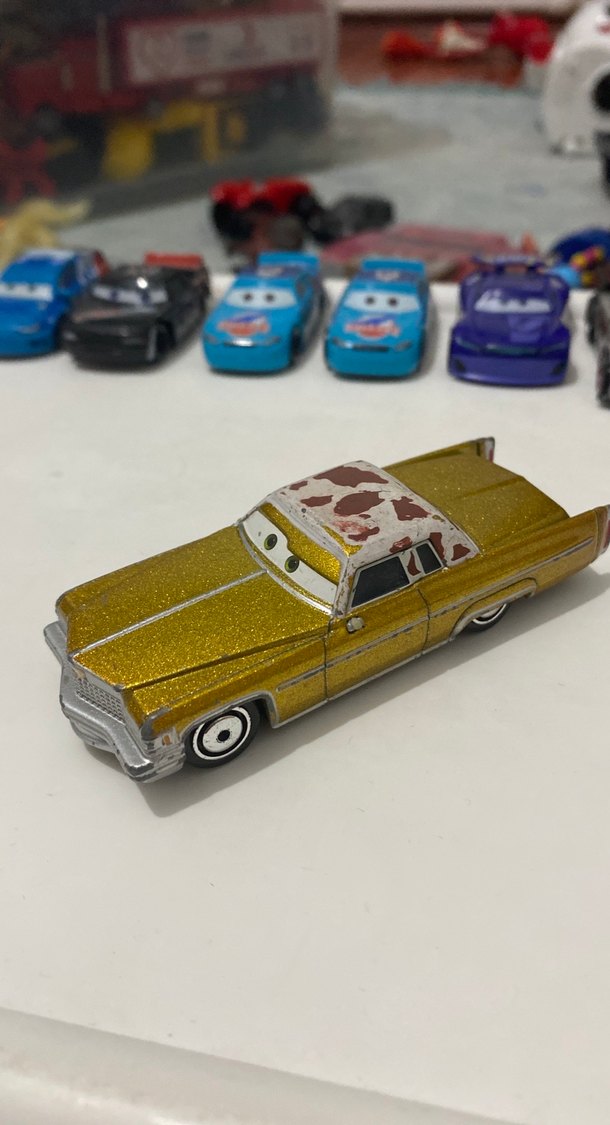 Disney cars cadillac - Görsel 5