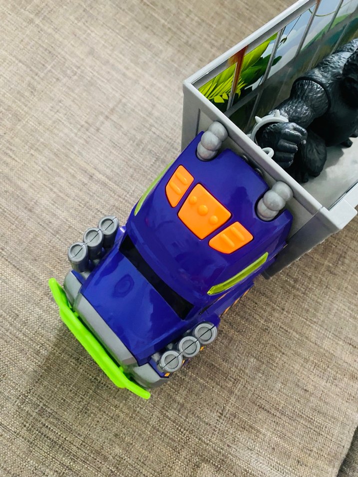 Mor Gorilla Kurtarma Oyuncak Kamyonu - Görsel 4