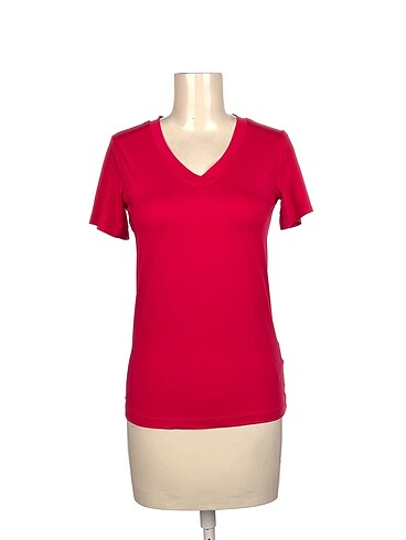 PreLoved T-shirt %70 İndirimli.