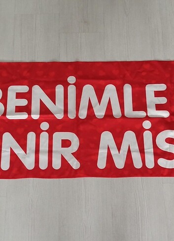 Evlilik teklifi pankarti