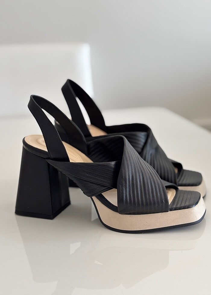 Hotiç platformum sandalet - Görsel 4