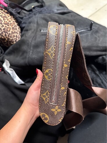 Louis Vuitton Erkek çanta