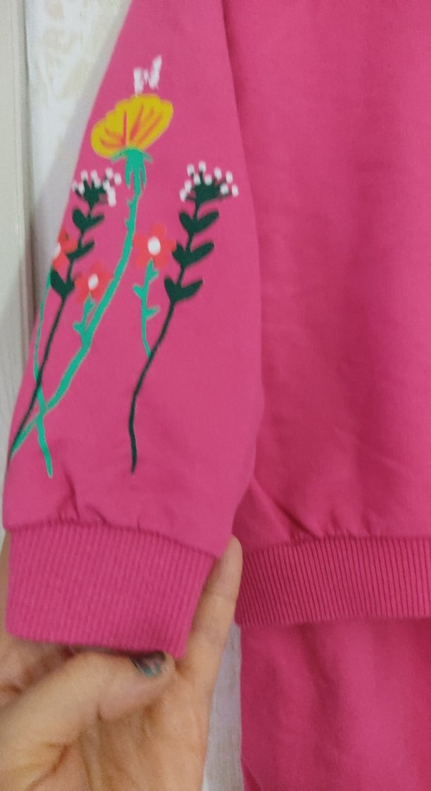 Çiçek Desenli Triko Bebek Kız Takımı - Görsel 3