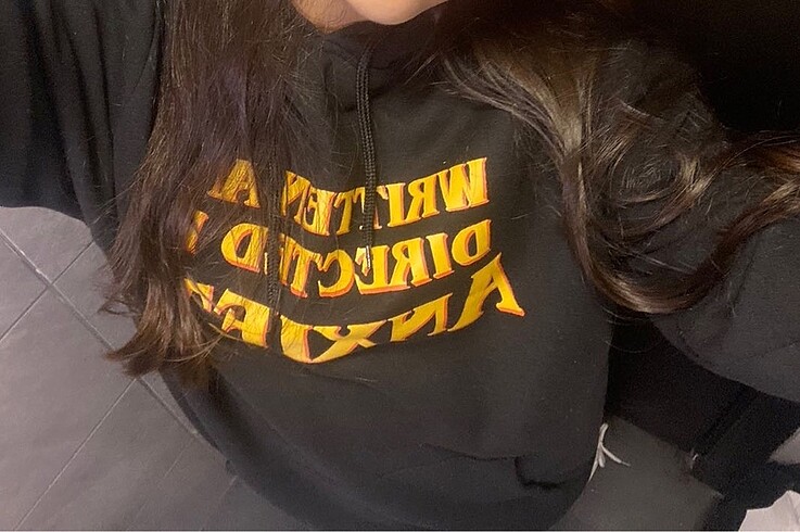 siyah sweatshirt