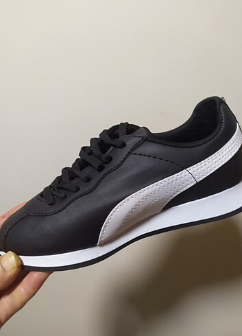Puma Kadın spor ayakkabı